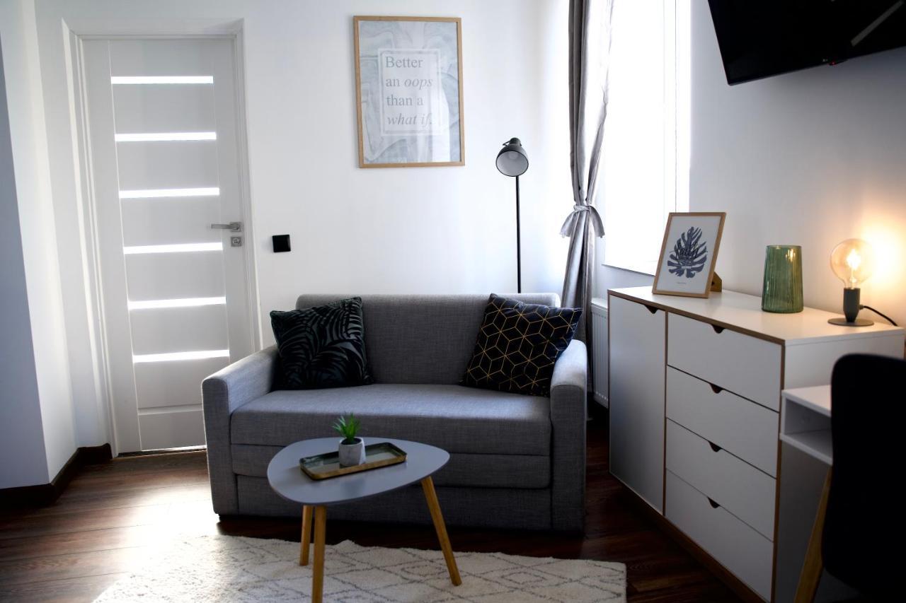 Style Hotel Ungheni Targ Zewnętrze zdjęcie