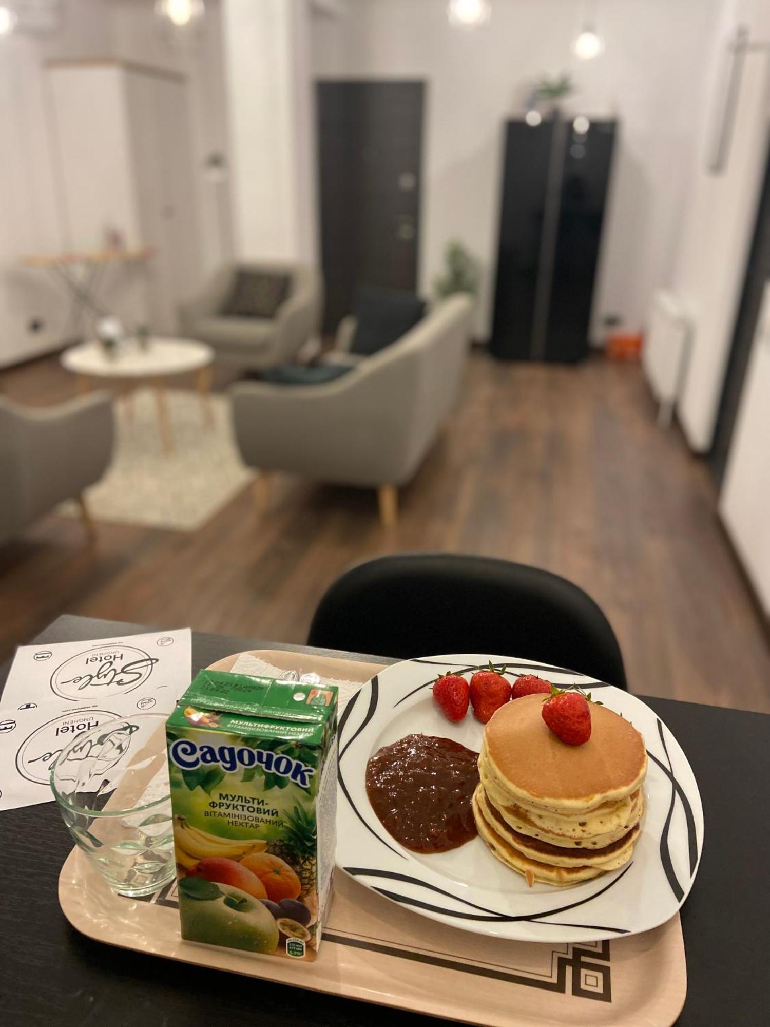 Style Hotel Ungheni Targ Zewnętrze zdjęcie